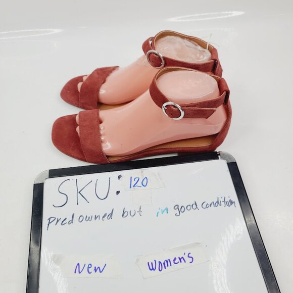 H&M Women's Red Suede Open Toe Low Heel Classic Ankle Strap Sandal Size 7 - Picture 7 of 7